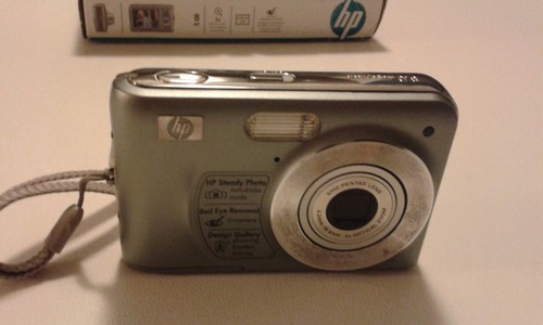 vendo fotocamera digitale HP