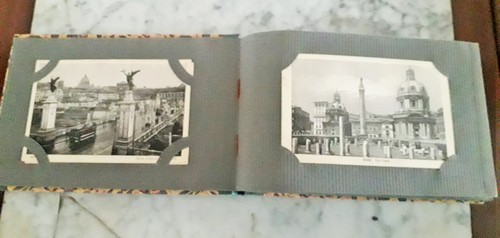 Album di cartoline  d'epoca   dimensioni cm .22x c