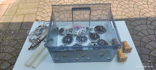 Attrezzature per la produzione di insaccati 