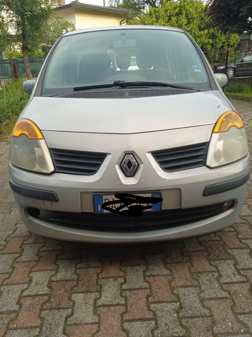 Vendo Renault Modus  1200. 16 V