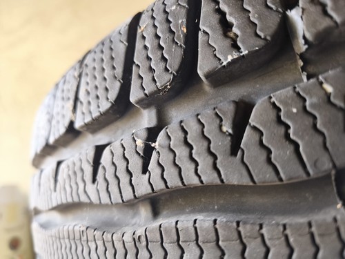 4 pneumatici invernali 205-55 R16